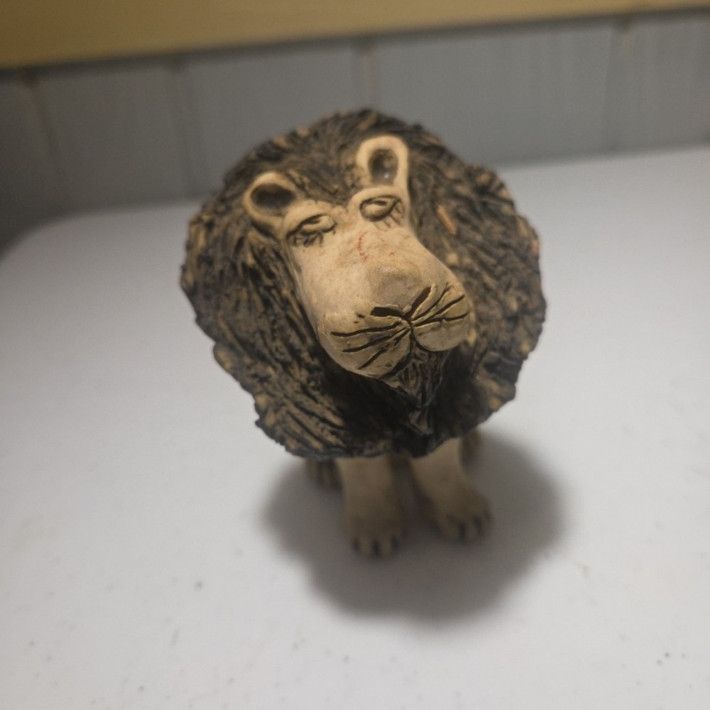 Clay Art Pottery Lion Figurine Carved Mane Glazed Brown Eyes Signed Hubbard